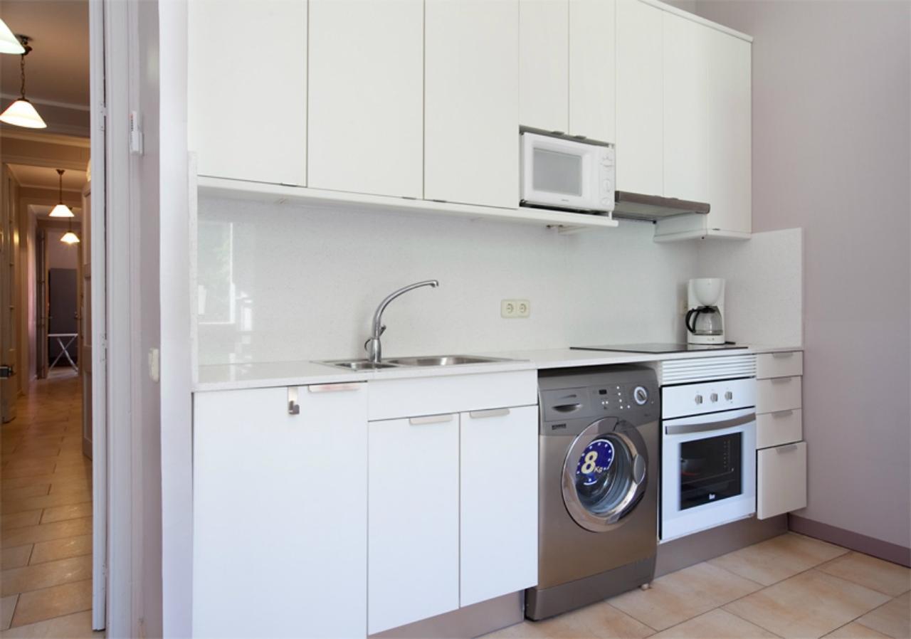Aparteasy - Family Sant Antoni Apt. برشلونة المظهر الخارجي الصورة